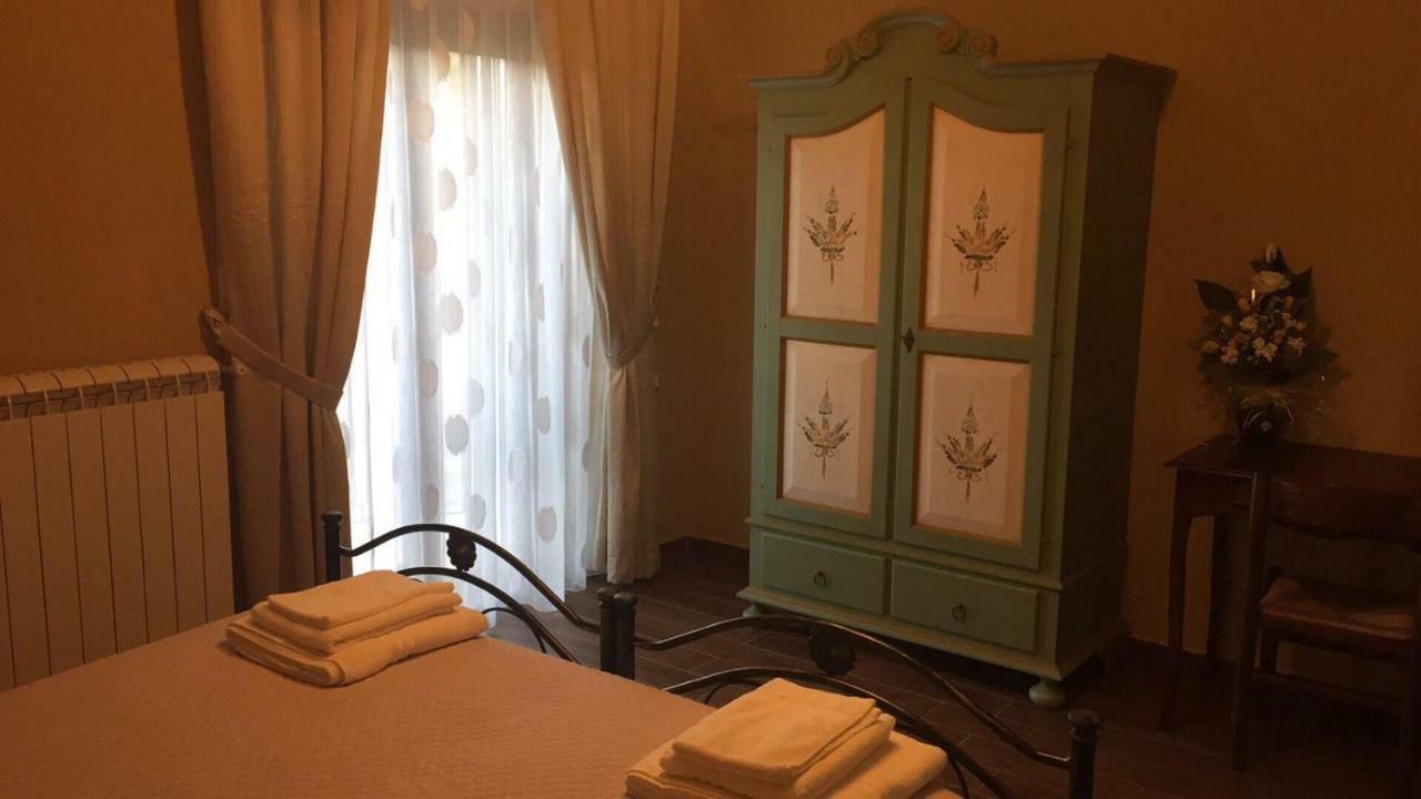 Tenuta Jumara San Lorenzo Maggiore Exterior photo